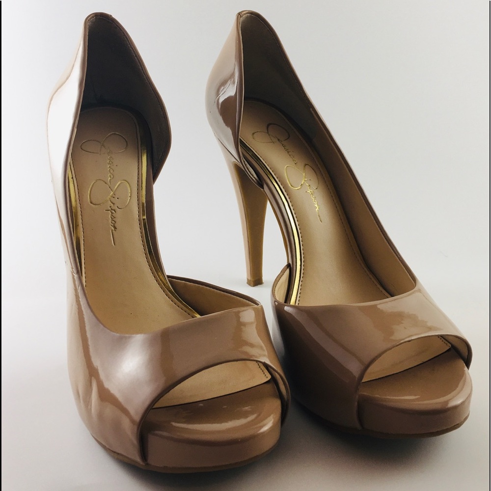 NWOT Jessica Simpson Nude Peep Toe Heels 10M